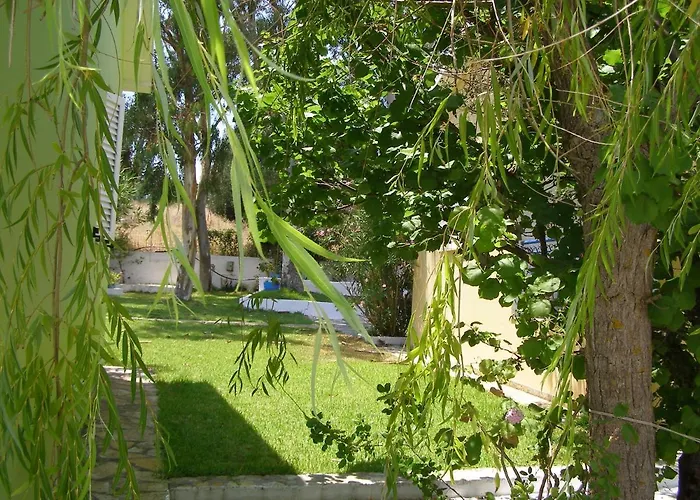 فيلة Christina